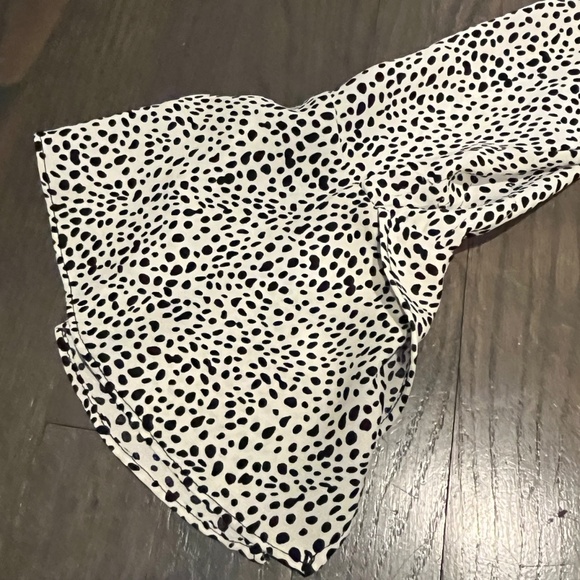 Always Lovely Ivory and Black Print Long Sleeve Bodysuit XS - Picture 9 of 11